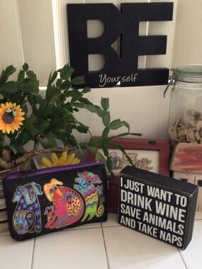 ‘Laurel Burch’ Colorful Dog Tails Canvas Pouch